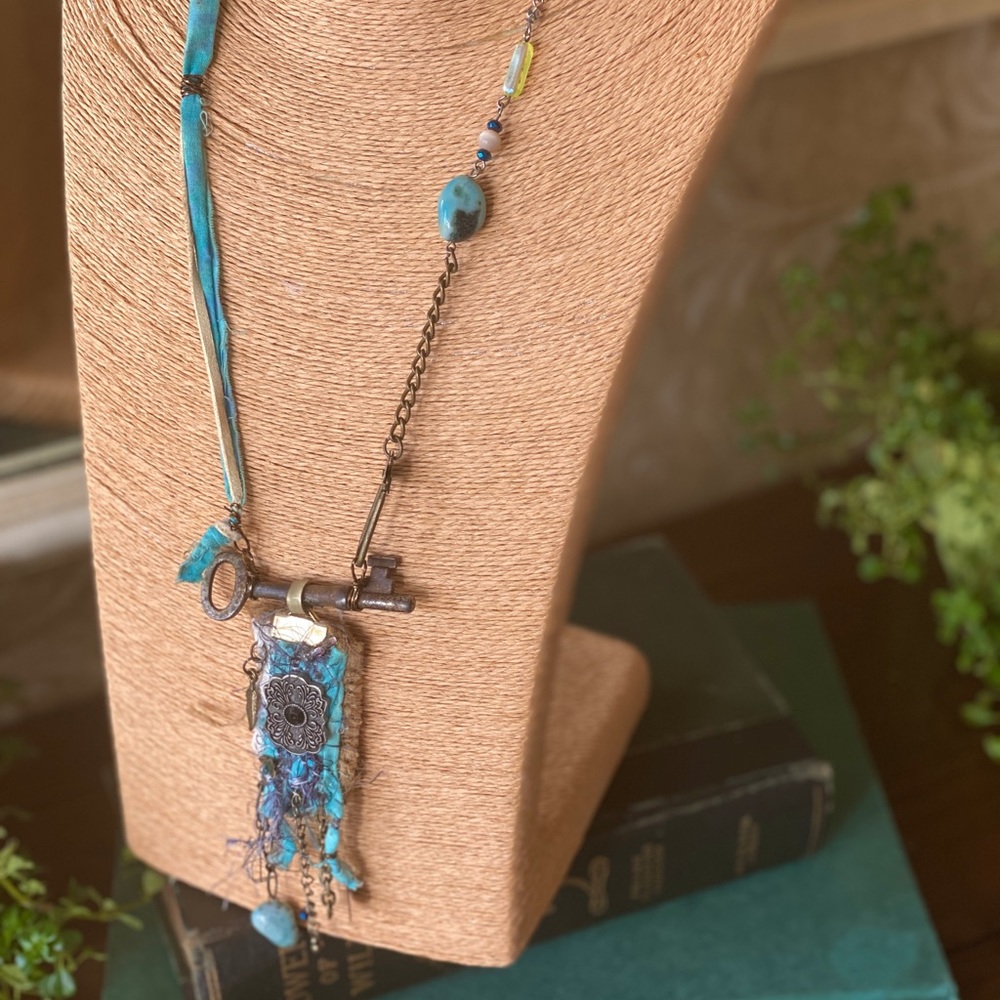 AMAZING one of a kind handmade necklace!